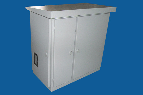 Metalni orman 1000x880x480mm sa 3-je vrata